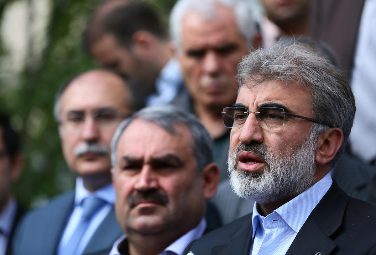 Bakan'dan 'Müstahak' Diyen Özdil'e: Bedelini Ödeyecek