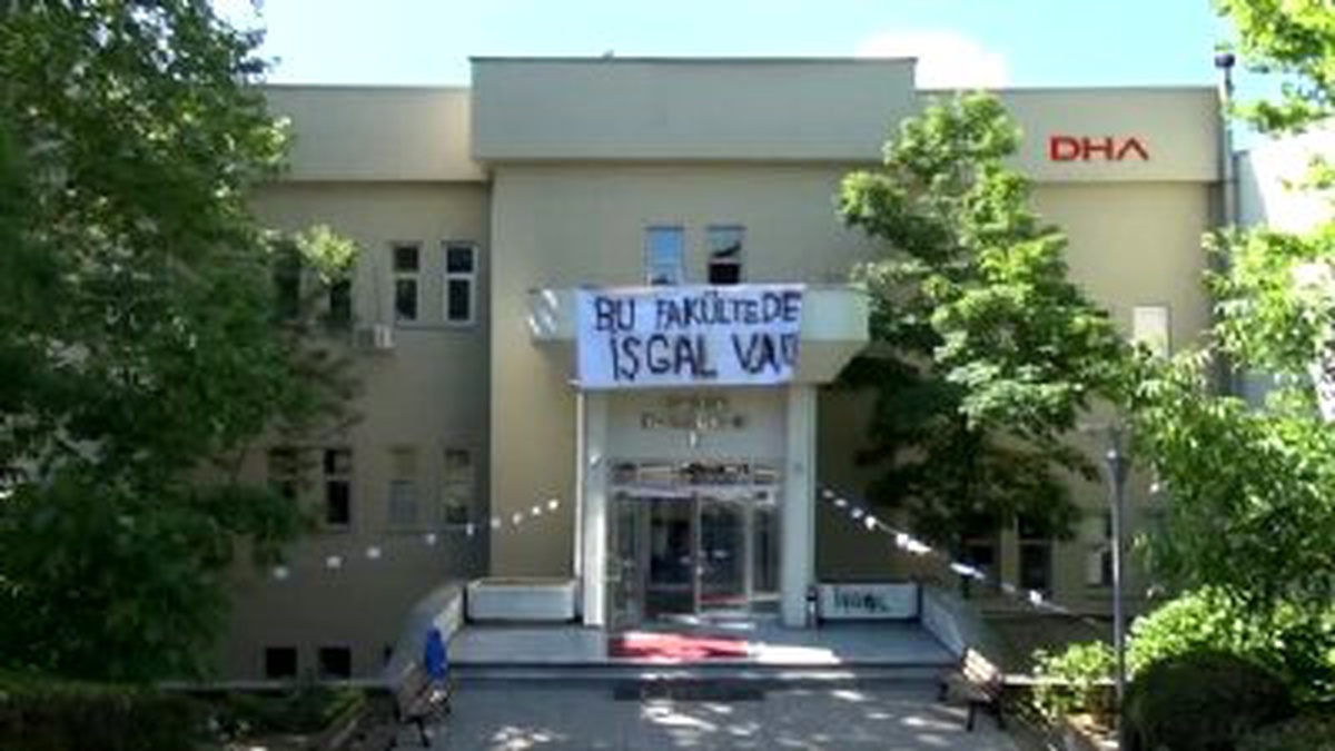 İTÜ Öğrencileri Maden Fakültesini İşgal Etti