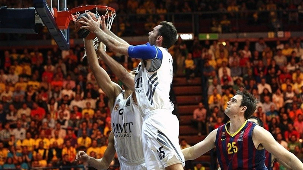 Real Madrid-Barcelona: 100-62 / Real Madrid Finalde