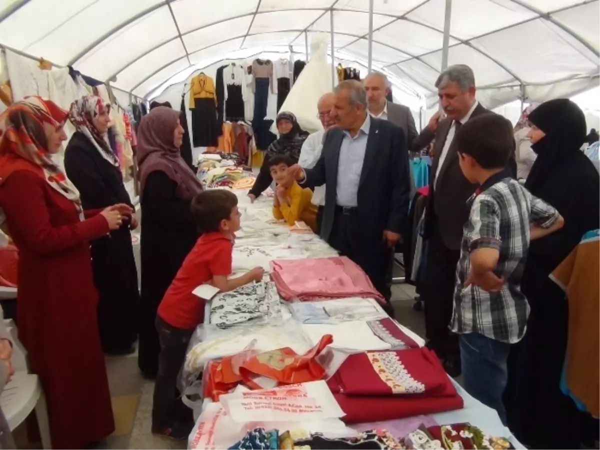 Şahin, "Sosyal Aktiviteler İçin Kalıcı Mekan İstiyoruz"