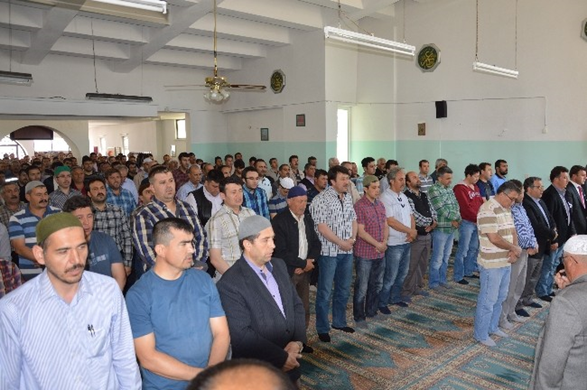 Seyitgazi\'de Soma İçin Mevlit Okutuldu