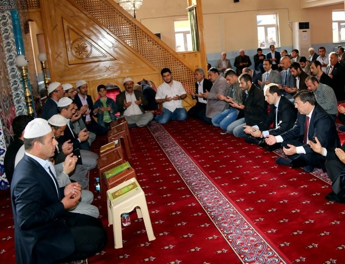 Soma\'daki İşçiler İçin Mevlid-İ Şerif Okutuldu