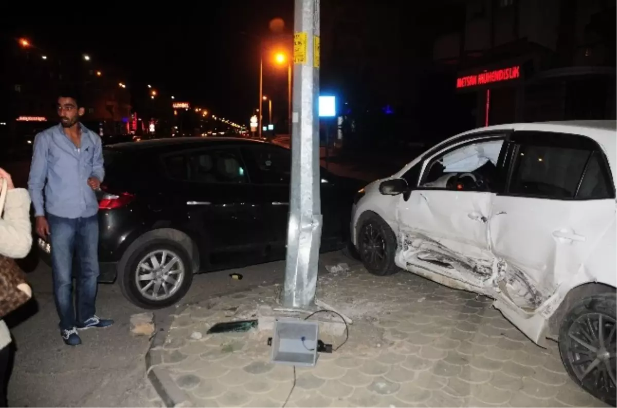 Trafik Magandası Yaralı Olarak Olay Yerinden Kaçtı