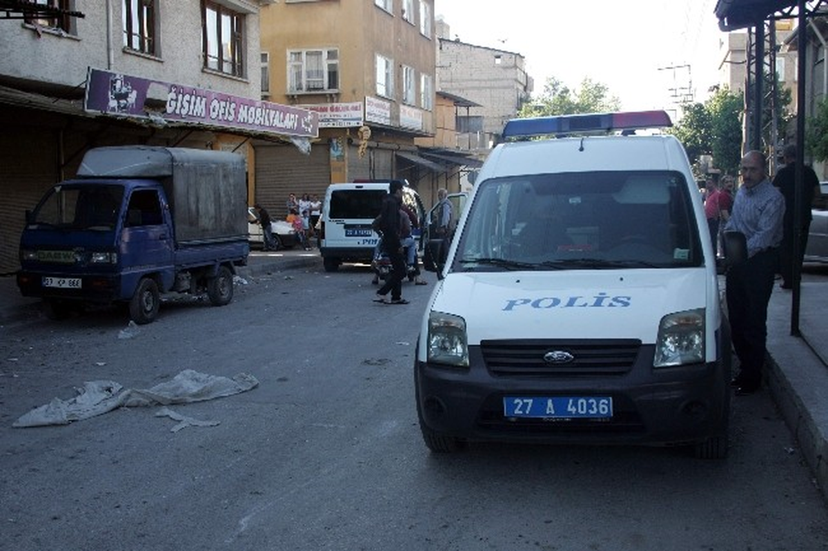 Gaziantep\'te Silahlı Kavga: 1 Yaralı