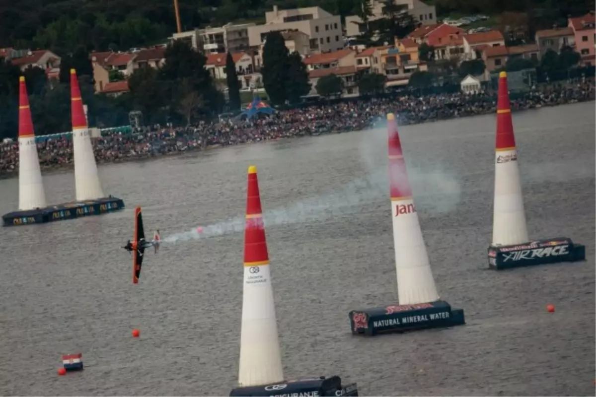 Red Bull Air Race Şampiyonsı