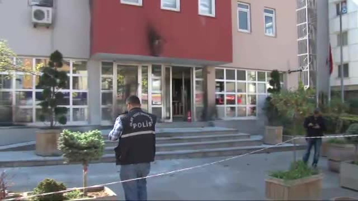 Sancaktepe Kaymakamlığı\'na Molotoflu Saldırı