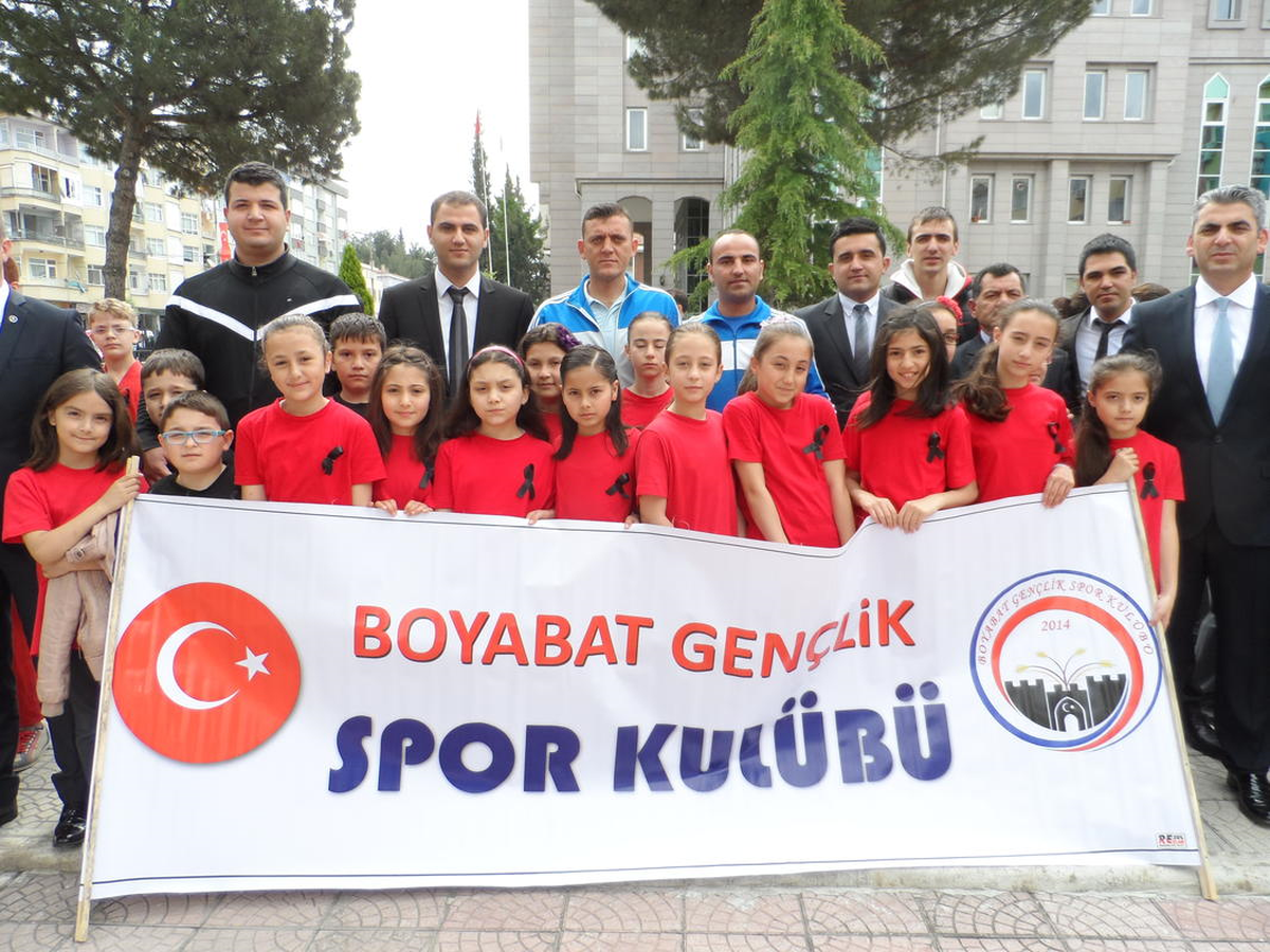 19 Mayıs Atatürk\'ü Anma, Gençlik ve Spor Bayramı