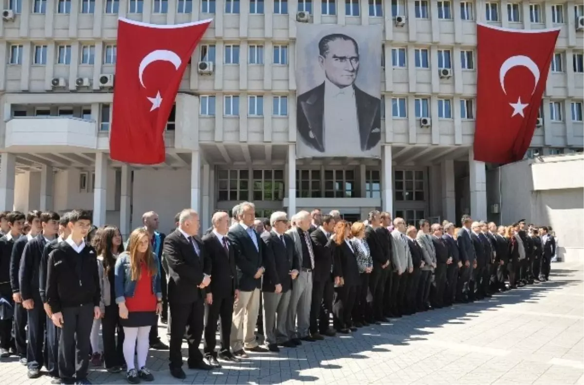 19 Mayıs Atatürk\'ü Anma ve Gençlik Spor Bayramı