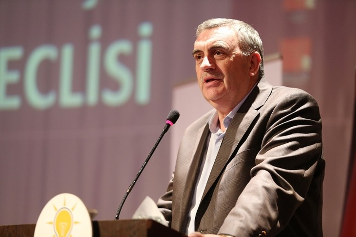 Başkan Toçoğlu: "Gençliğin Yanındayız"
