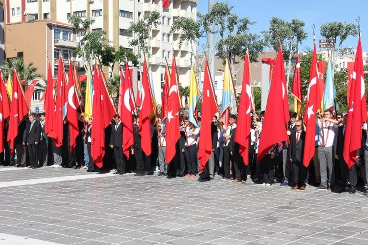 Çanakkale\'de 19 Mayıs Kutlamaları