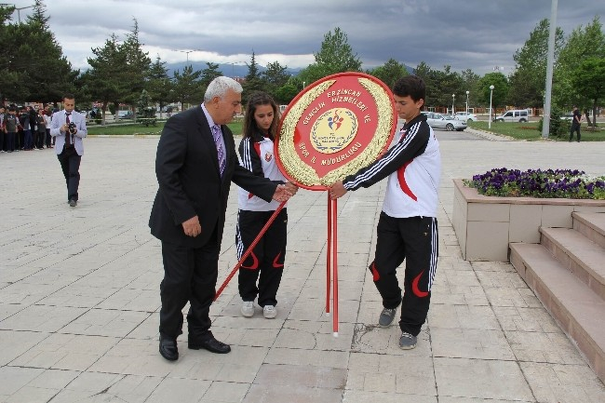 Erzincan\'da Buruk 19 Mayıs Kutlaması