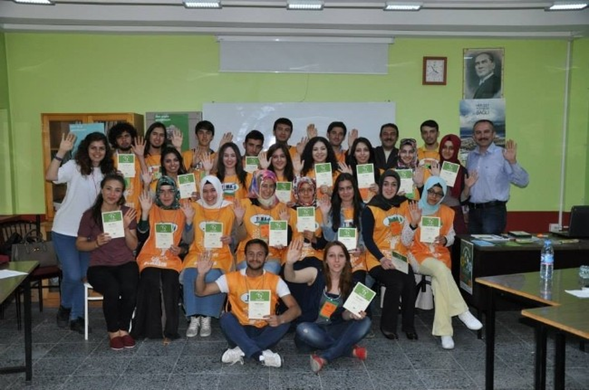Genç Tema Kulübü Dünyayı Kurtaran Adımı Attı