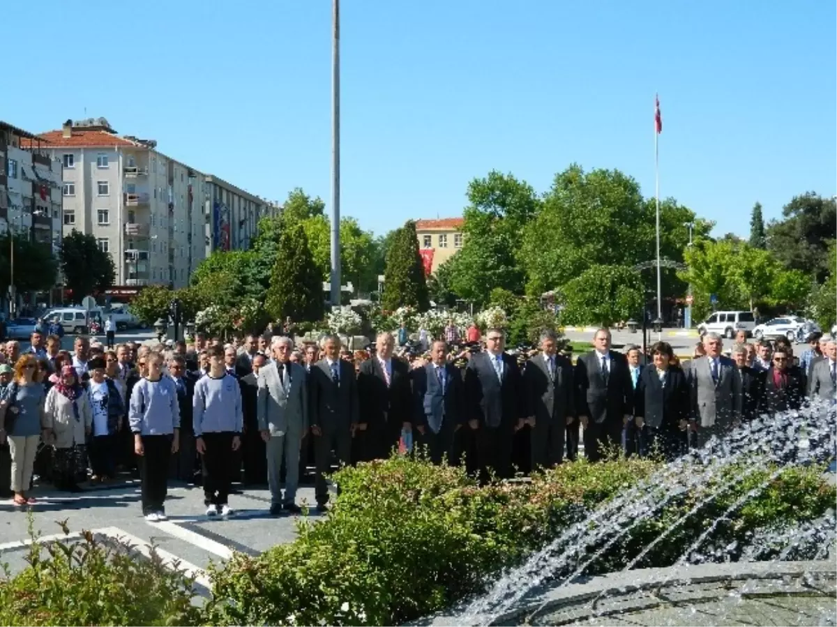 Kırklareli\'de 19 Mayıs Törenle Kutlandı