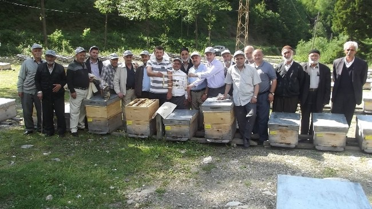 Oltu İlçesi Bal Üreticileri Birliği, Üyelerine Gezi Düzenledi
