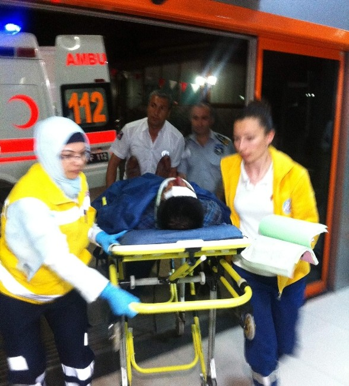 Otomobille Motosiklet Çarpıştı: 1 Ölü, 5 Yaralı