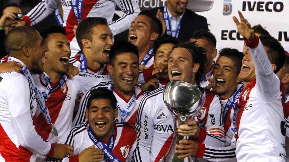 River Plate 35. Kez Şampiyon