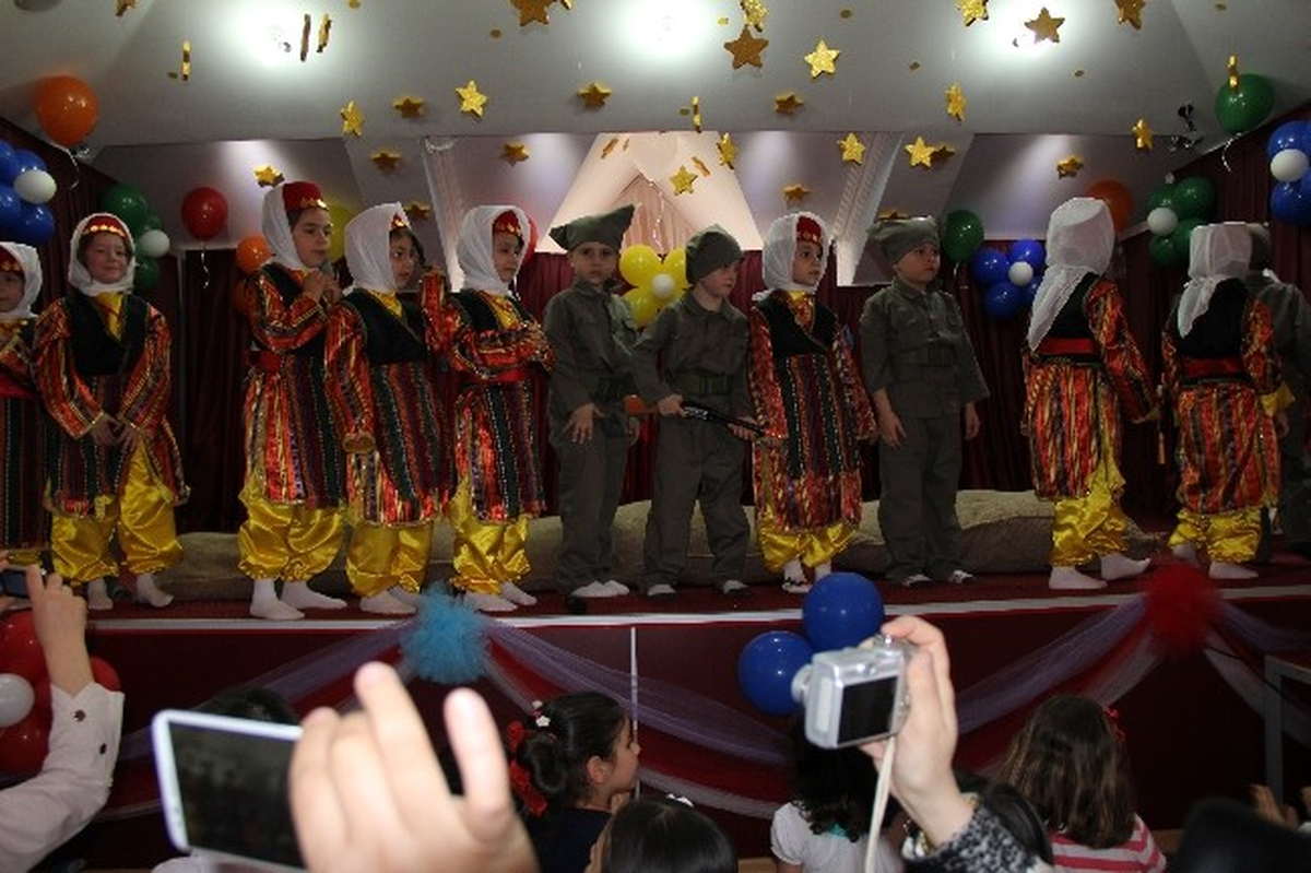 Saray Leman Seven Anaokulu Yılsonu Gösterileri Düzenledi