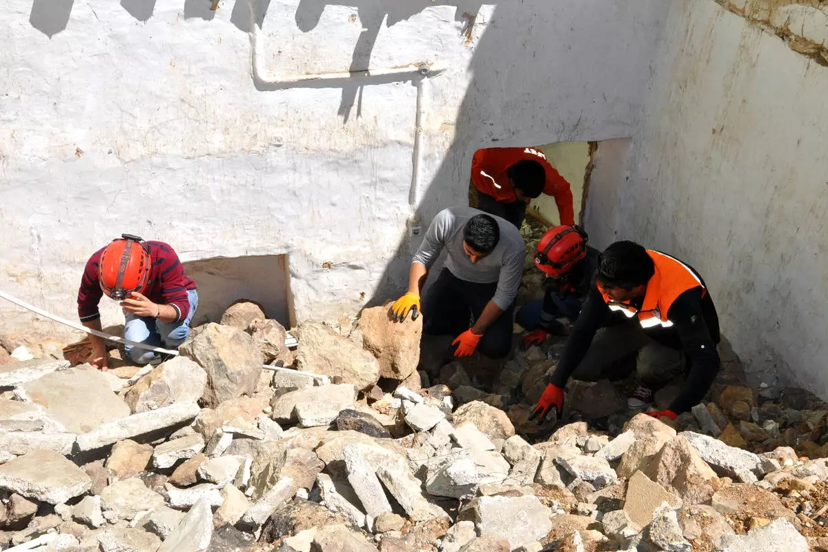 Tunceli\'de Deprem Tatbikatı Yapıldı