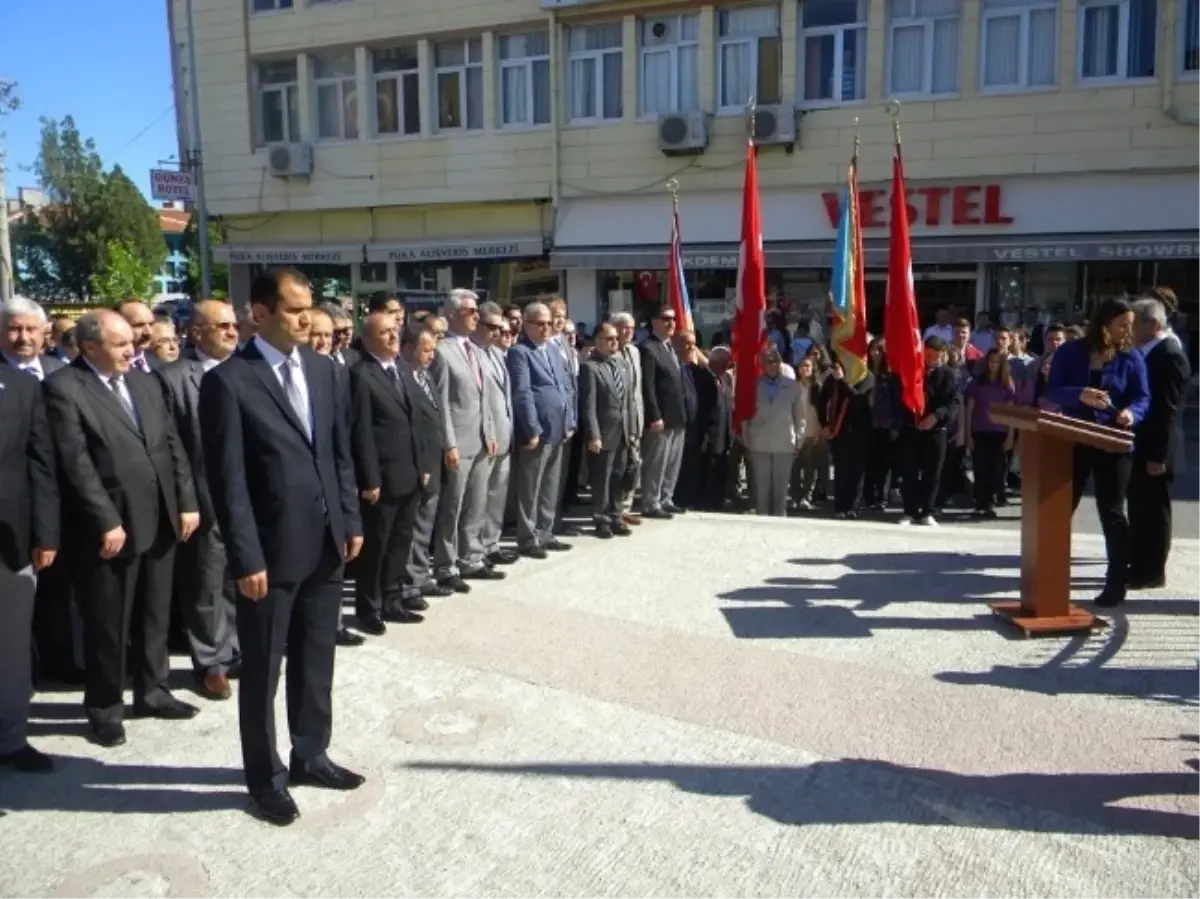 Uzunköprü\'de 19 Mayıs Kutlaması