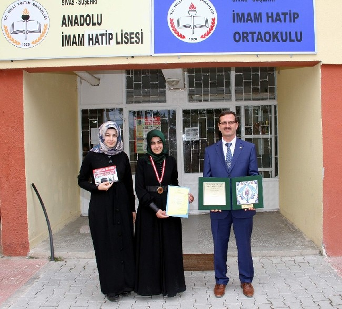 5.arapça Yarışmalarında Suşehri\'nden Birinci Çıktı