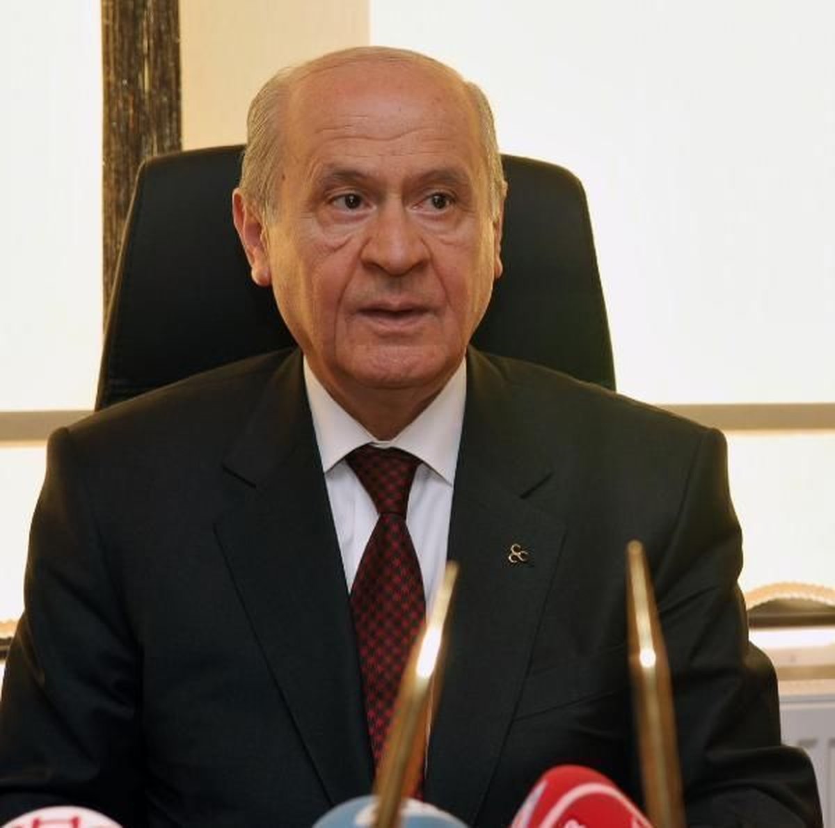 Bahçeli\'den Sezer\'e \'Çatı Aday\' Ziyareti