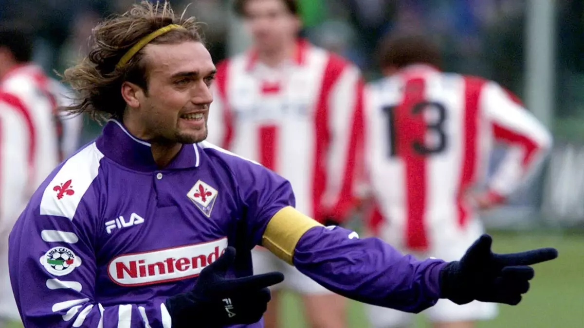 Batistuta Çıktığı Hayır Maçında Harika Bir Gol Attı