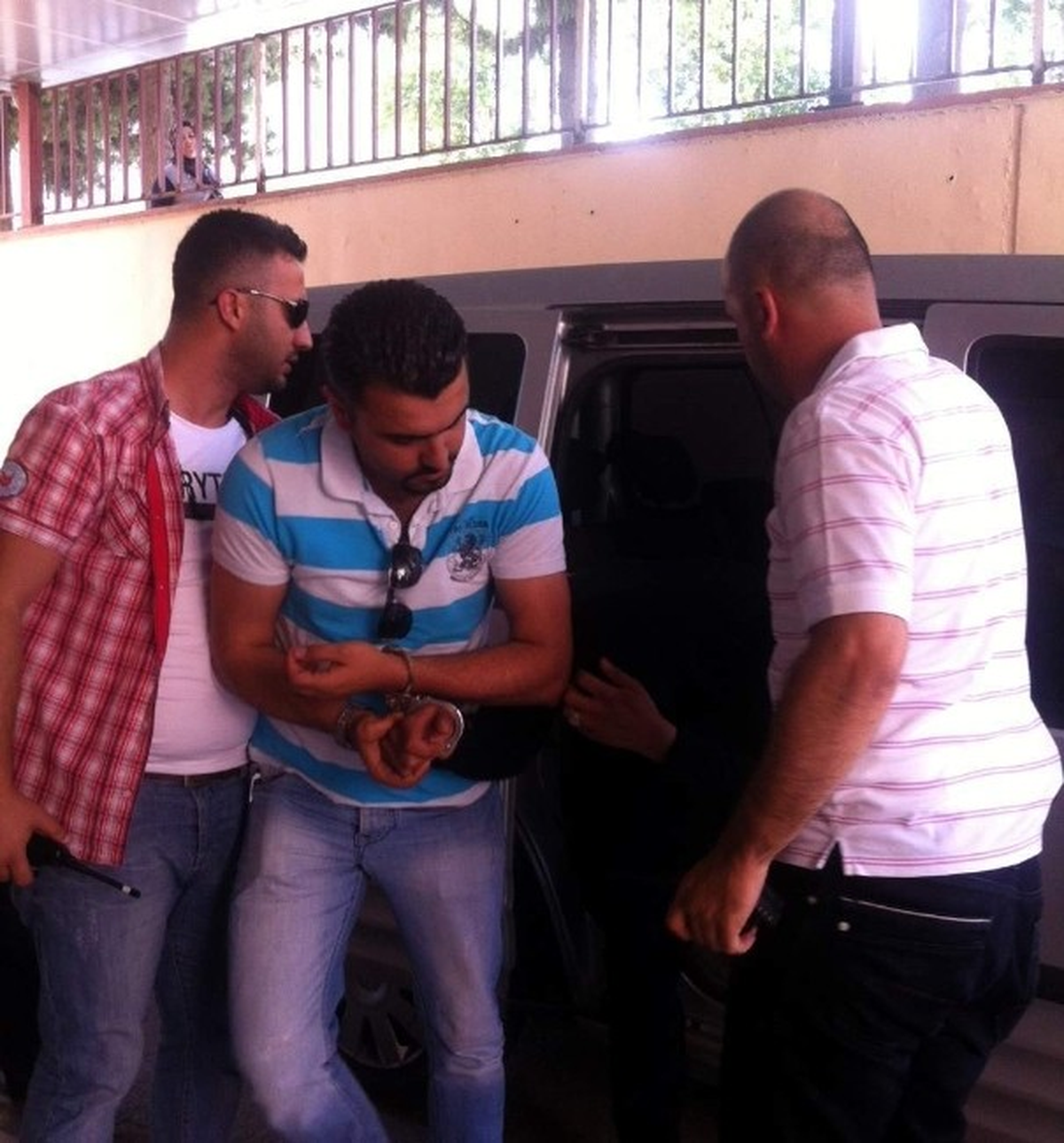 Çeşitli Suçlardan Aranan Zanlı Yakalandı
