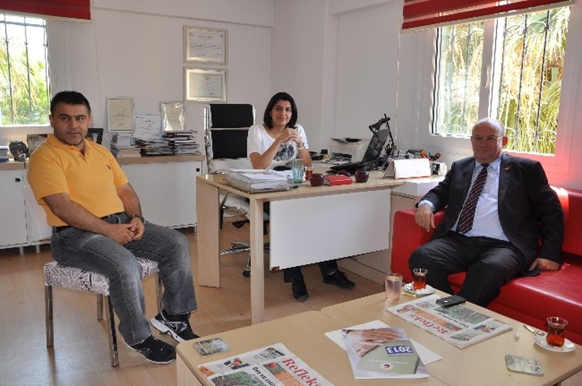 Çgc Yönetiminden Refleks Gazetesi\'ne Ziyaret