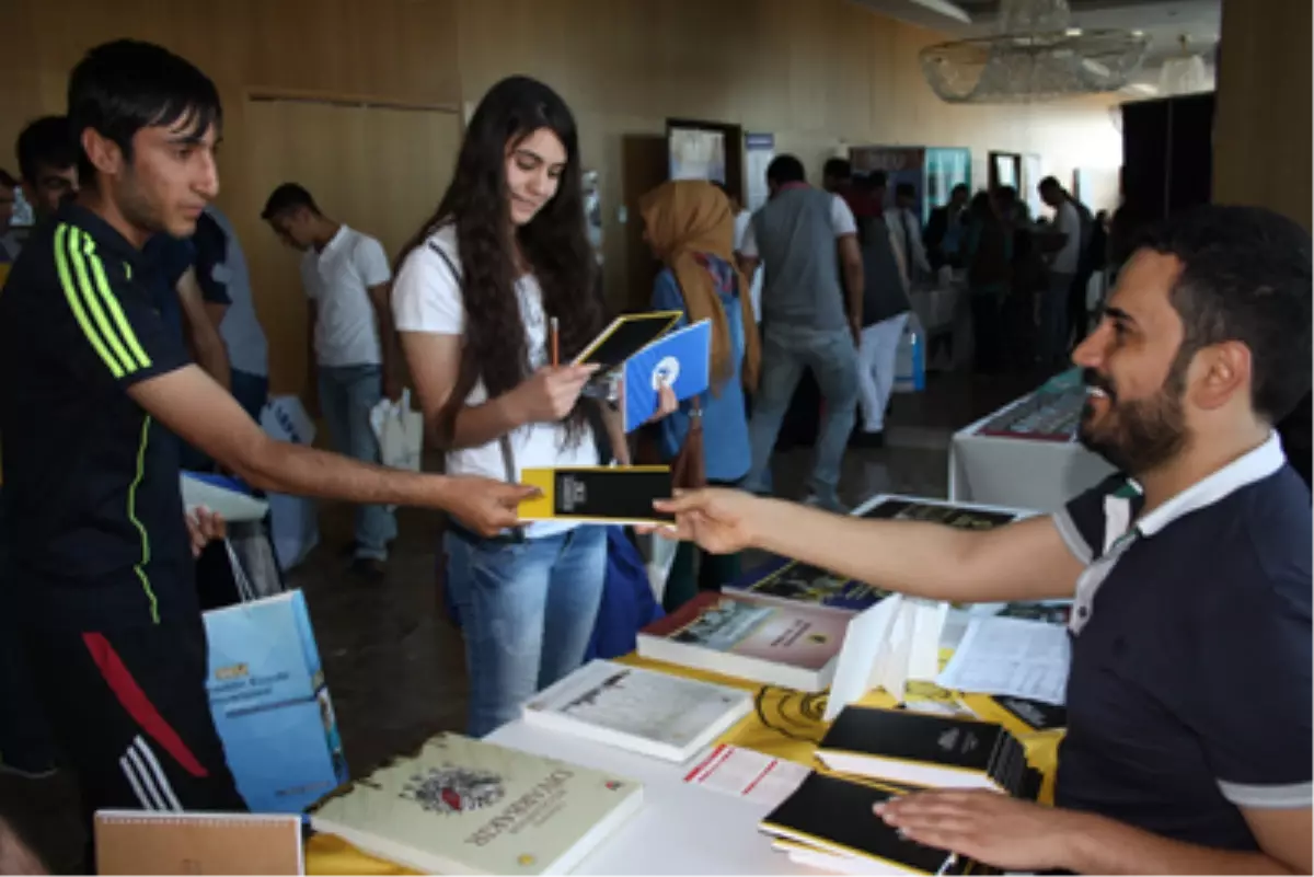 Dicle Üniversitesi Tanıtım Günlerinde