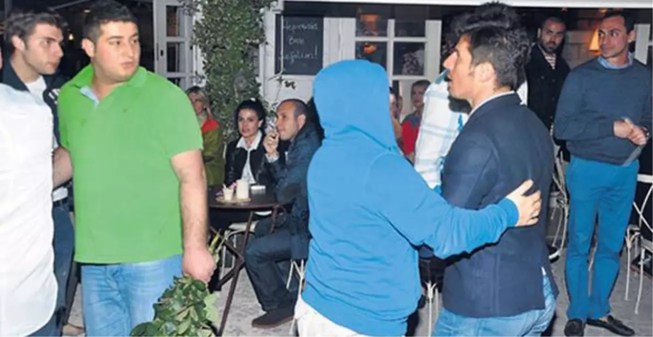 Emre Belözoğlu\'na Küfür Taciz