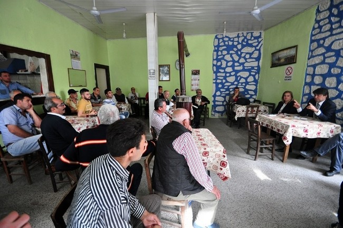 Foça\'da Sorunlar "Ortak Akıl"La Çözülüyor