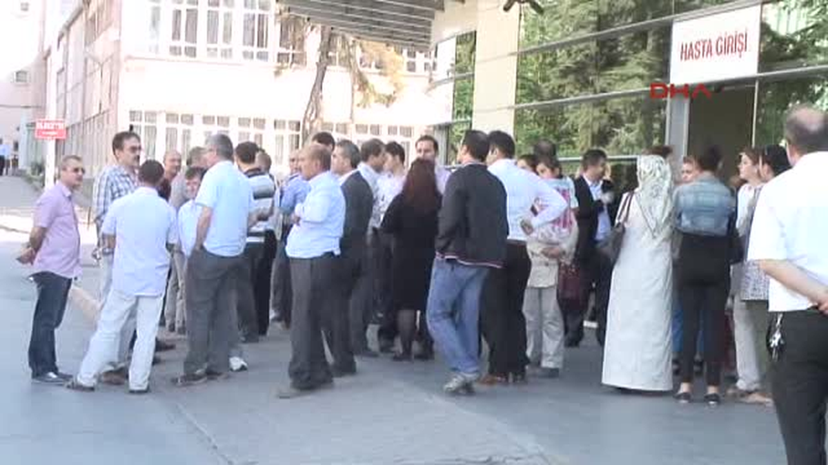 Müdür Yardımcısına Yumruk Atan Liseli Tutuklandı