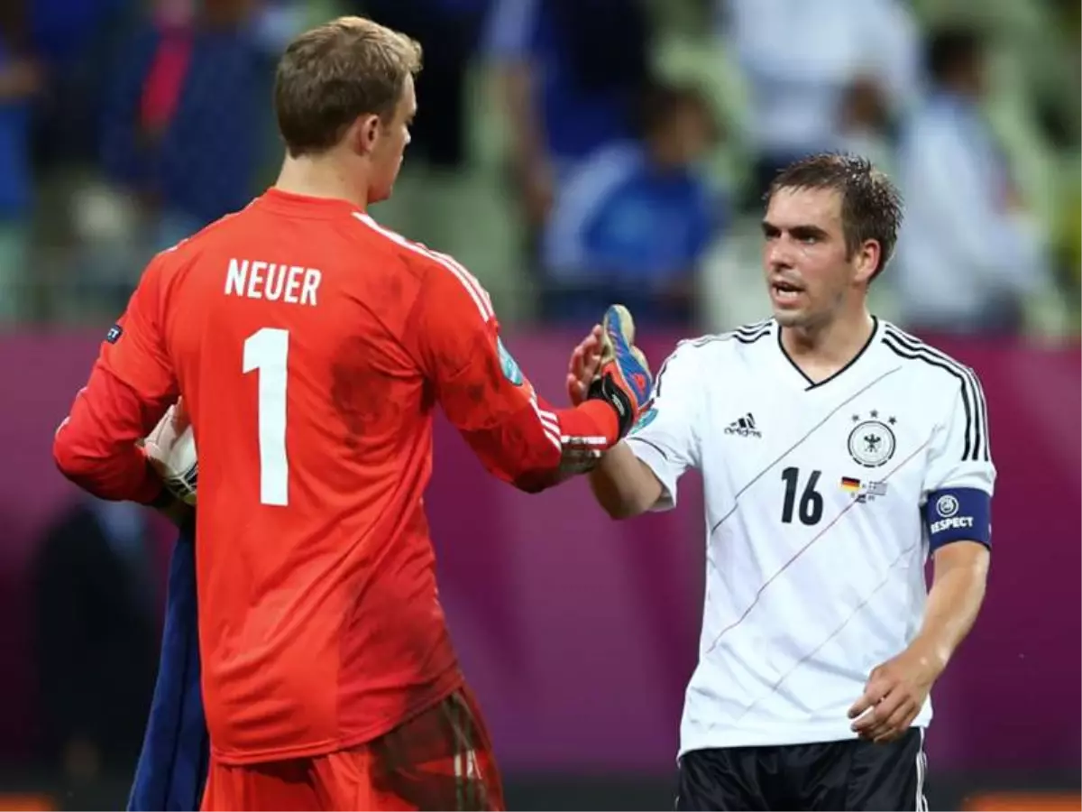 Neuer ve Lahm\'dan İyi Haber!