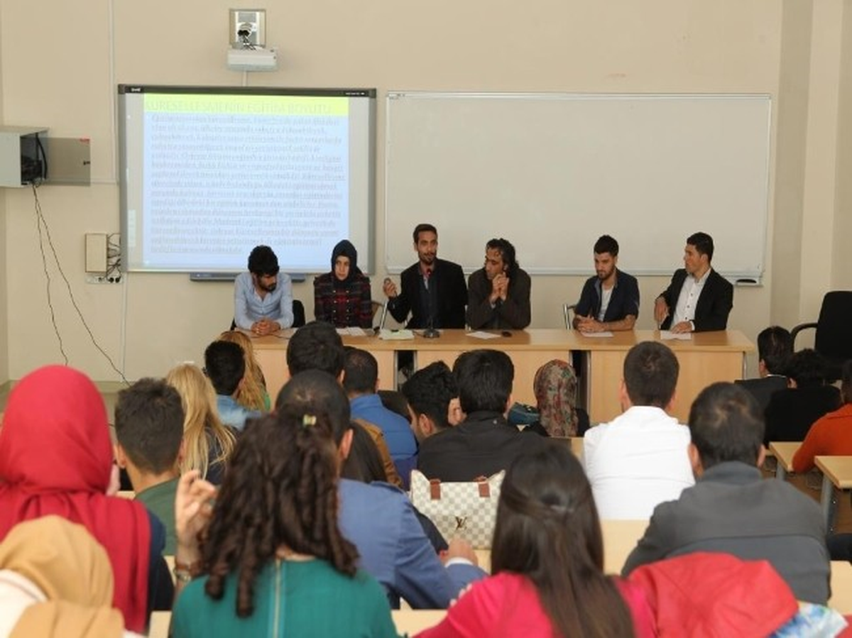 BEÜ\'de Küreselleşme Konulu Panel Düzenlendi