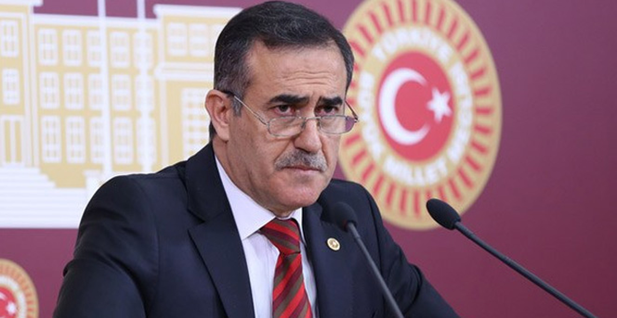 CHP\'li Özkes, Üsküdar Seçimi İçin Anayasa Mahkemesine Gitti