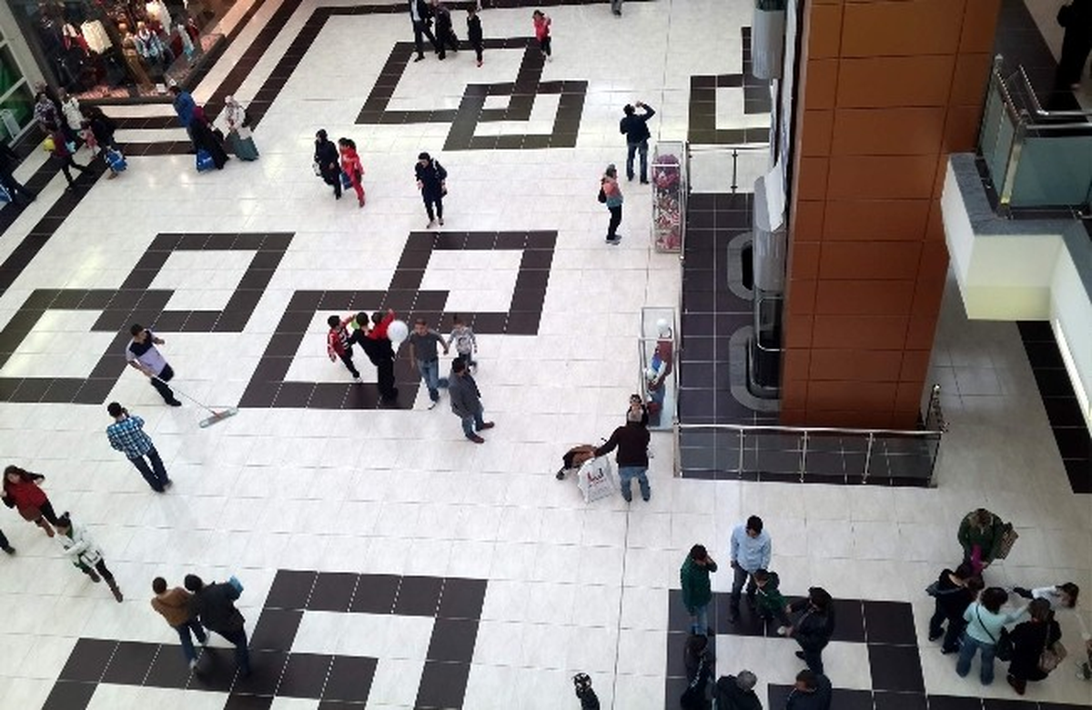İndirimin Merkezi Cevahir Outlet\'e Büyük İlgi