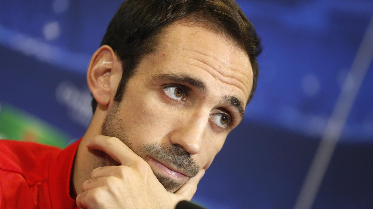 Juanfran, Sergio Ramos\'un "Favori Atletico" Açıklamasına İnanmıyor