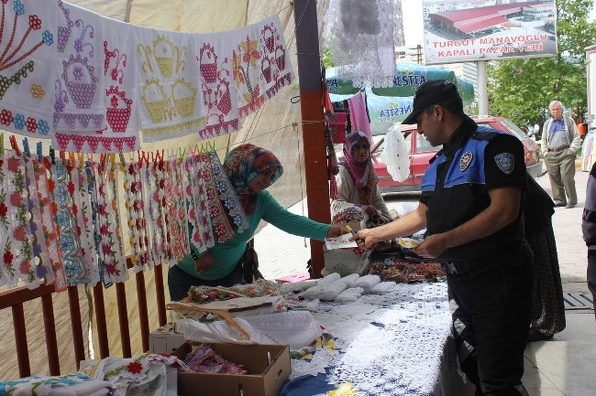 Korkuteli Polisi\'nden Esnafa Sahte Para Kalemi