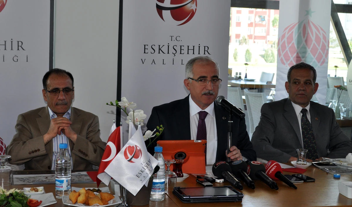 Türk Dünyası Bilgeler Zirvesi" Eskişehir\'de Yapılacak