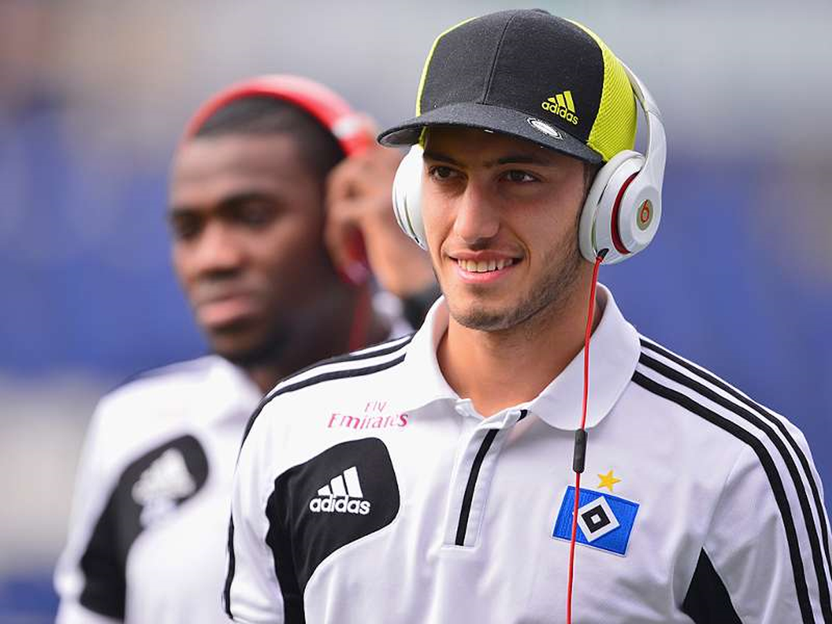 Çalhanoğlu: Şampiyonlar Ligi\'nde Oynamak İstiyorum