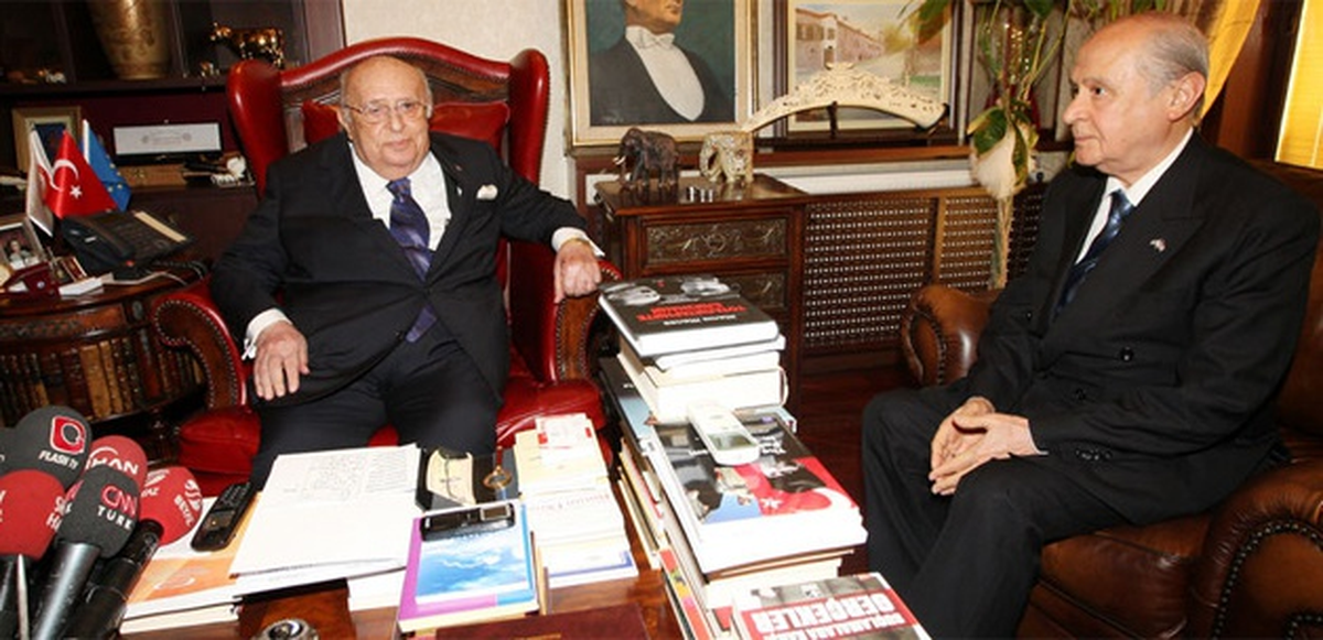 Demirel, Bahçeli'ye Köşk İçin 2 İsim Önerdi