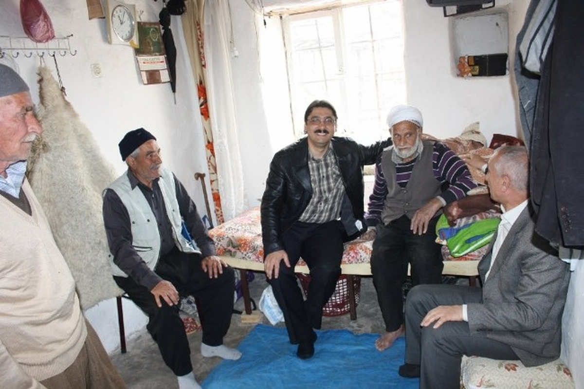 Dicle Kaymakamı Kattaş\'tan Kurşunlu Köyüne Ziyaret