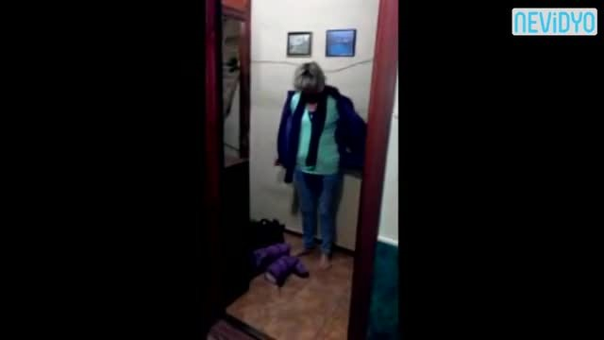 Eve Bu Halde Gelen Karısını Görüntüleyip...