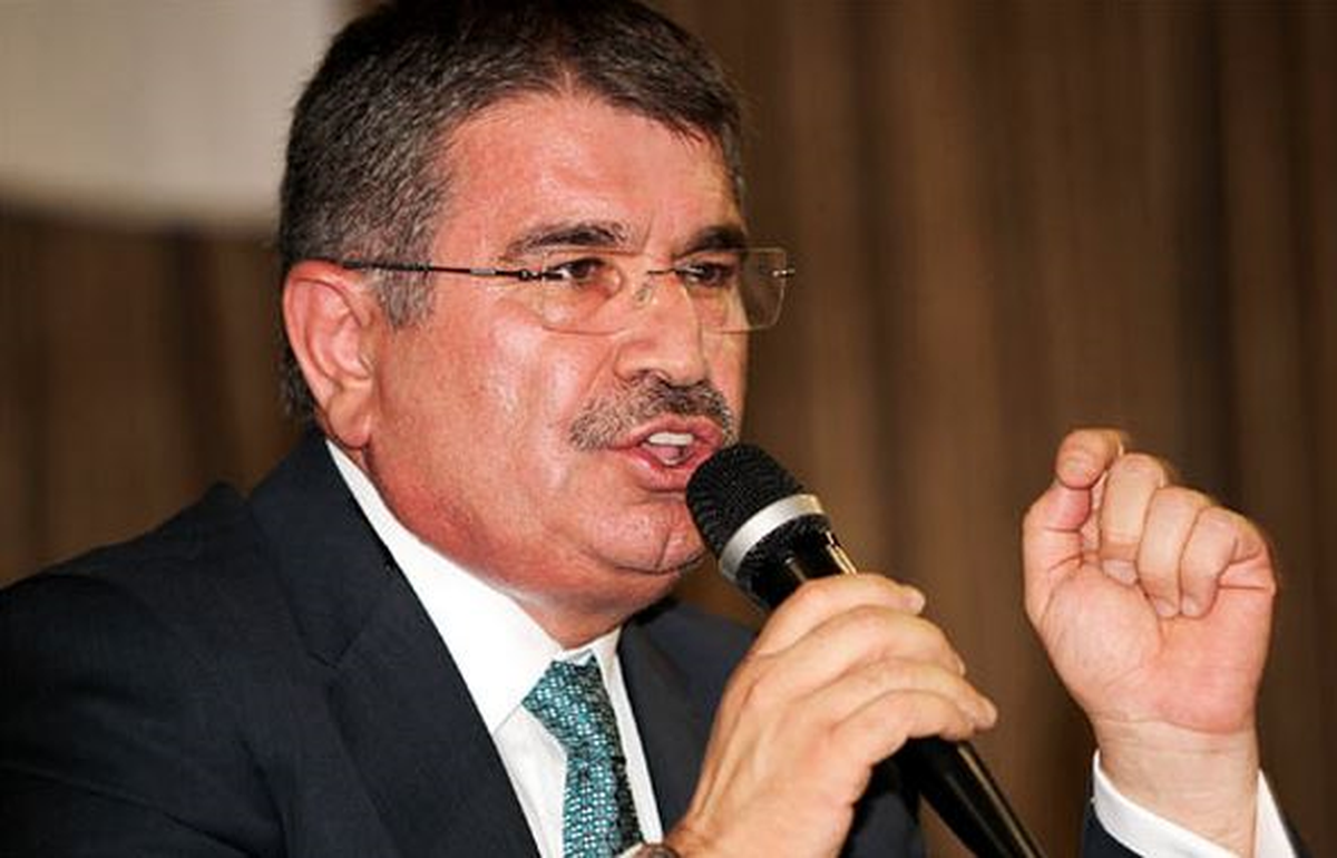 İdris Naim Şahin: Hiçbir Zaman Siyaseti Hayatın Üstünde ve Önünde Görmedik