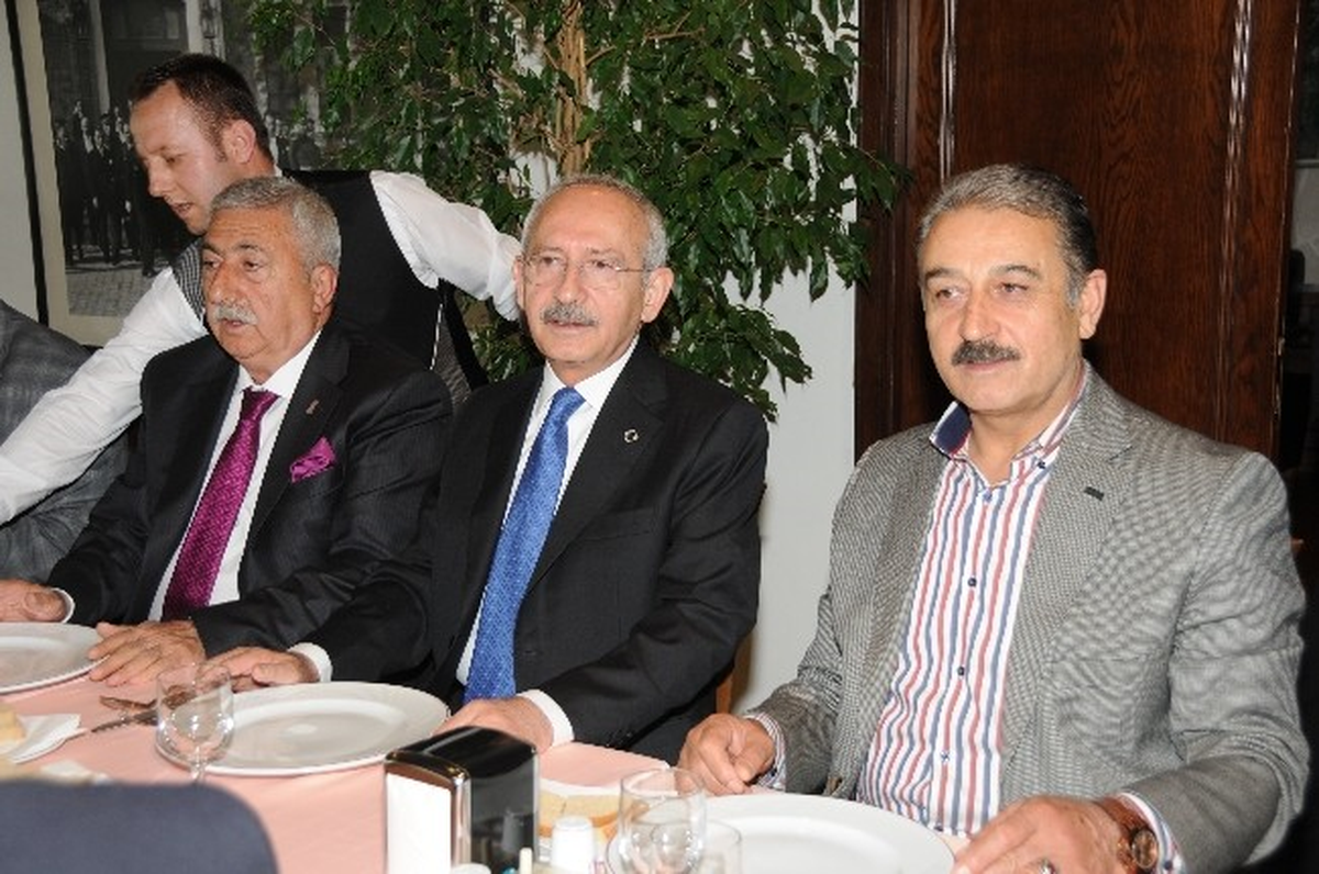 Keskin, "Anamuhalefetin Cumhurbaşkanlığı İçin Önce Esnafa Gelmesi Önemlidir"