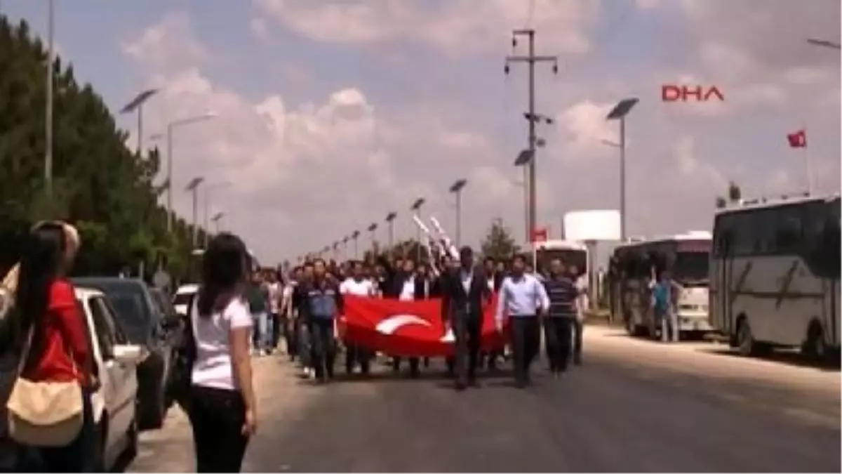 Kırklareli Üniversitesi\'nde Kavga: 12 Yaralı, 30 Gözaltı