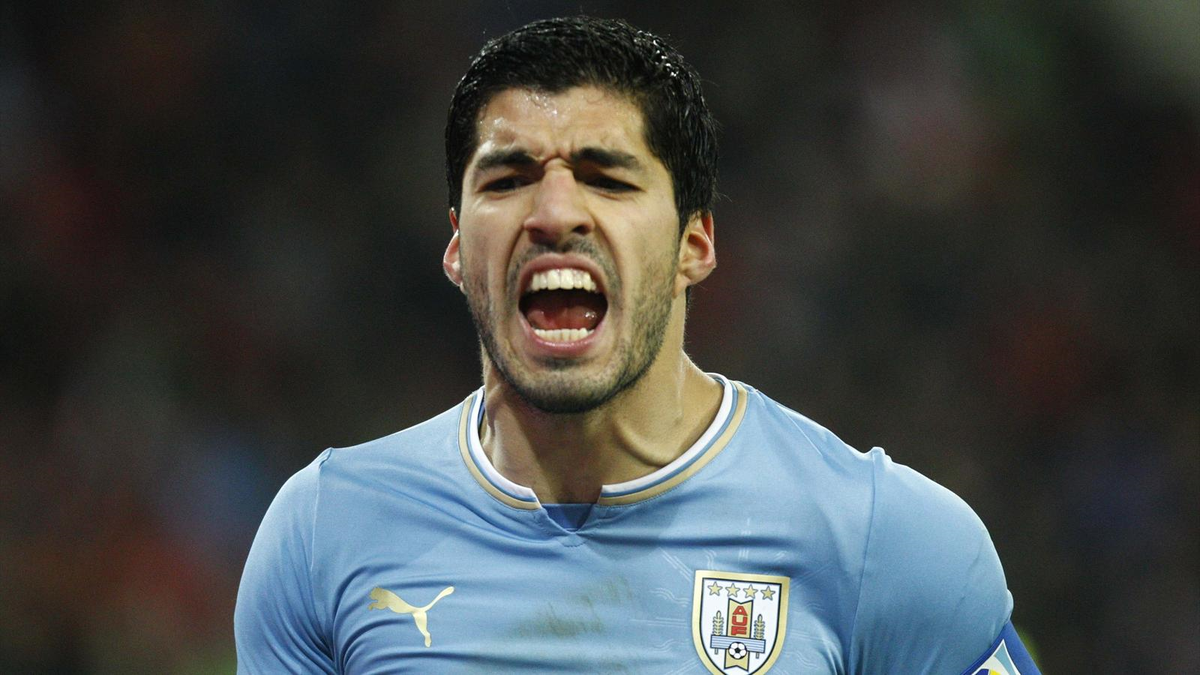 Luis Suarez Dünya Kupası\'nı Kaçıracak Mı?