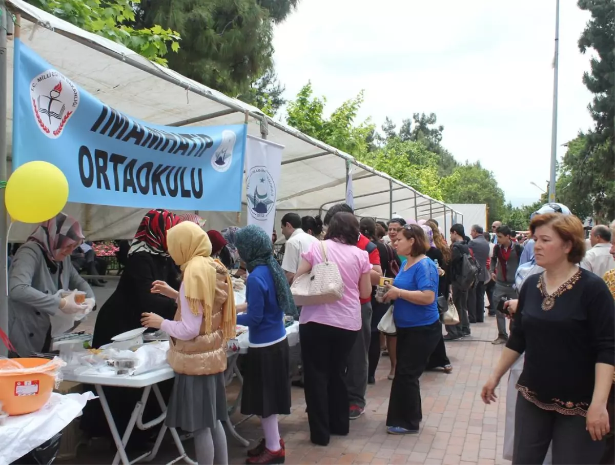 Öğrencilerin Eserleri Tuğlalı Park\'ta Sergilendi