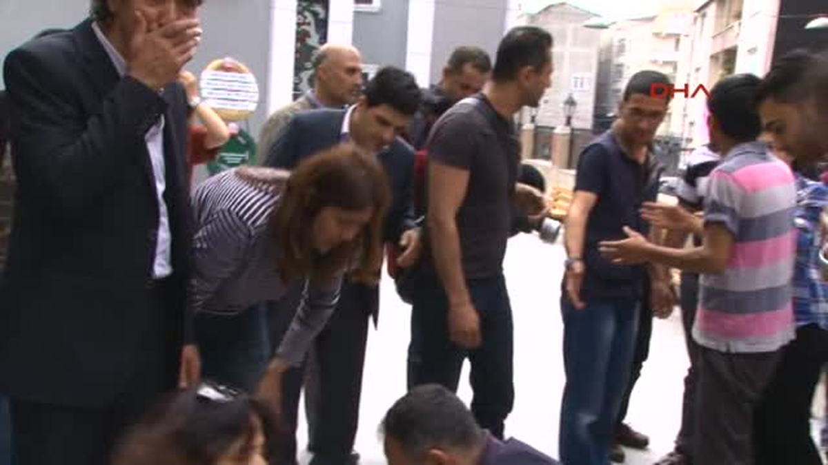 Okmeydanı\'nda Olaylar Çıktı : 1 Kişi Ağır Yaralı