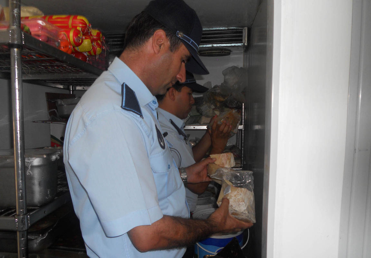 Sapanca'da Zabıtadan İş Yeri Denetimi